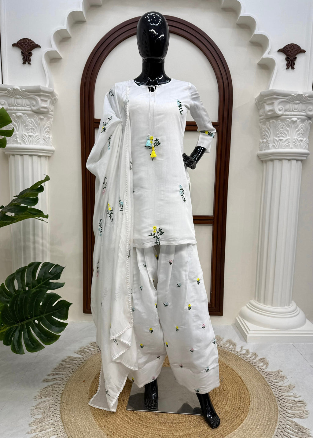 Khassveshh Kurti Set