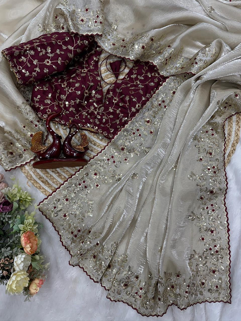 Khassveshh fandyy stain saree with blouse