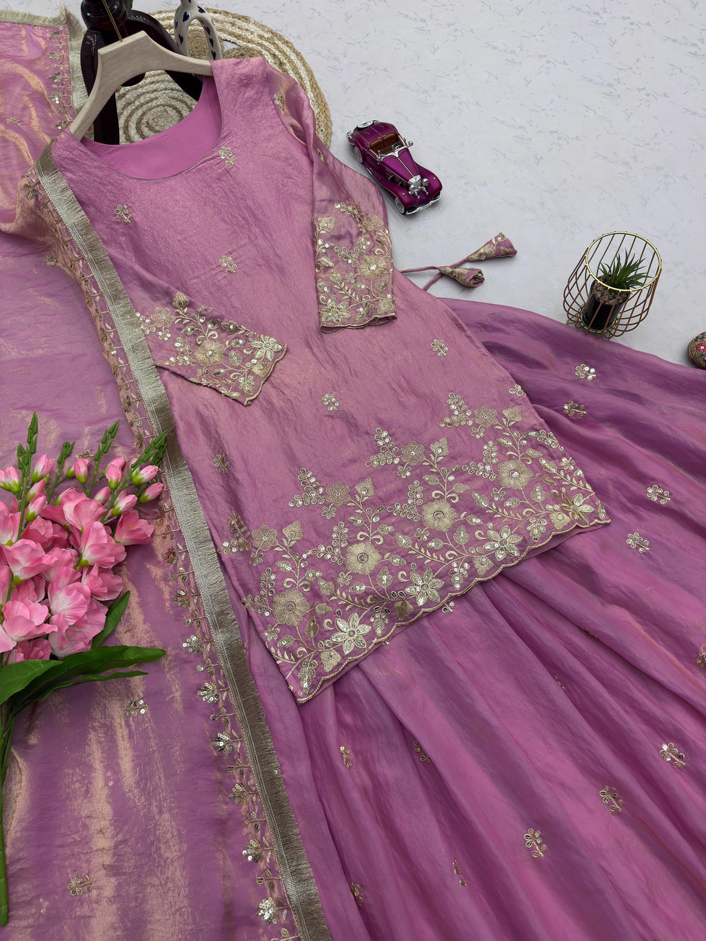 Floweryy embroidered 3 piece set